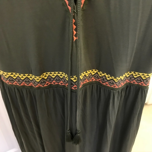 Beautiful Neiman Marcus Maxi Dress - L - NWT - Picture 8 of 8